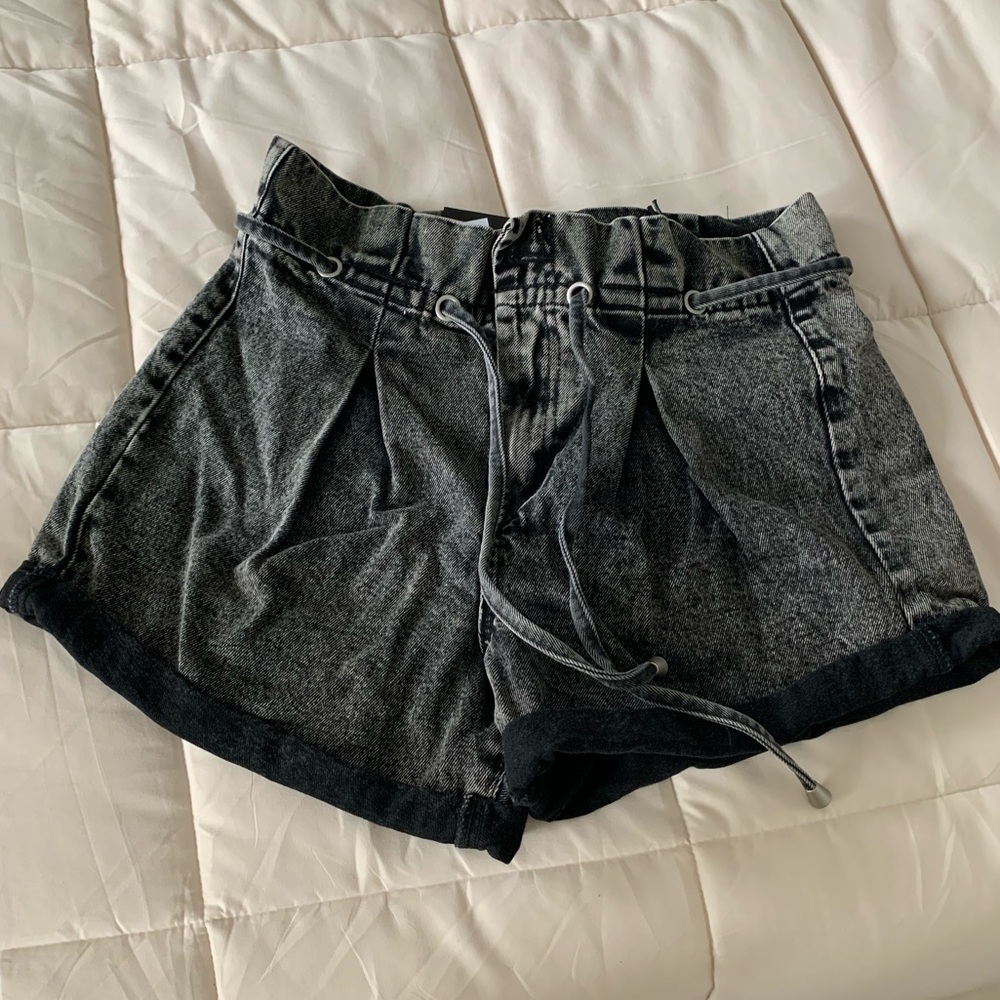 NWT BLANKNYC Dark-wash Shorts - Size 27